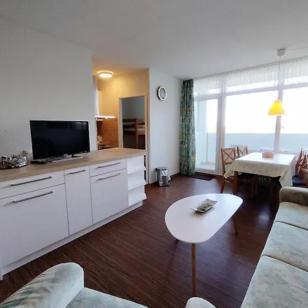 I03-002 Апартаменты *