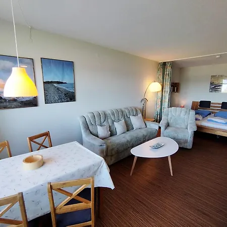 I03-002 Апартаменты Хайлигенхафен